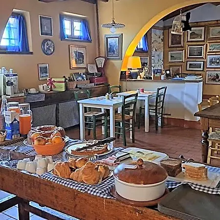 Bed & Breakfast La Corte Di Stelio 3*