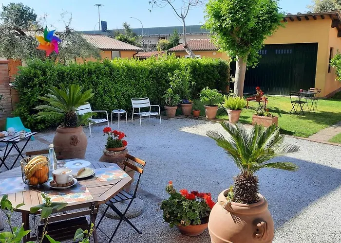 La Corte Di Stelio Bed and Breakfast Πίζα