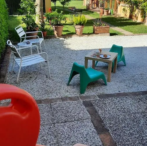 La Corte Di Stelio Bed and Breakfast 3*