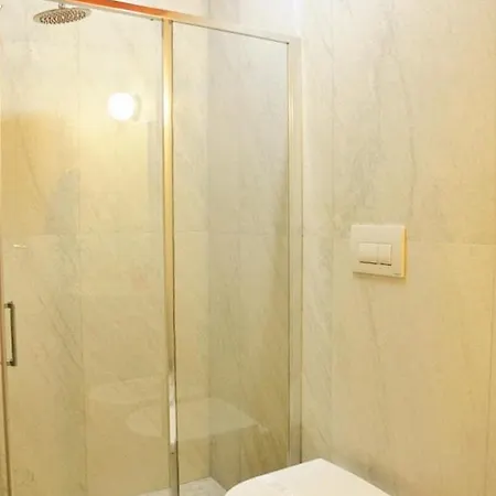 La Corte Di Stelio